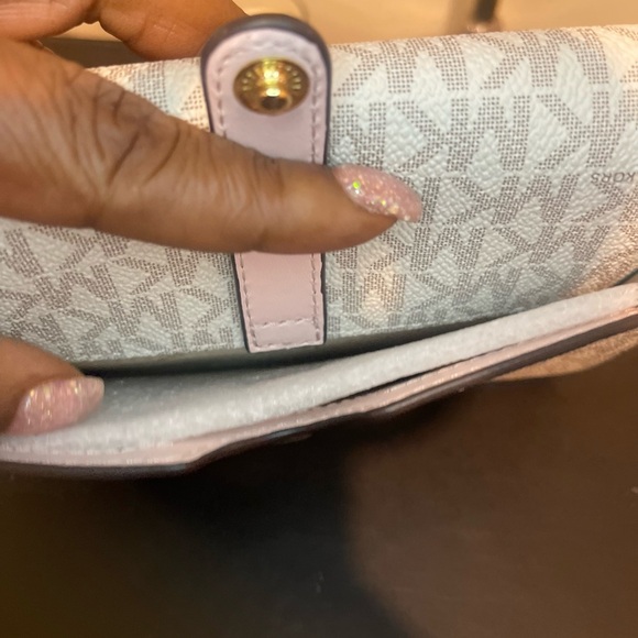 Michael Kors Cream and Pink Women's Bag - Picture 11 of 17